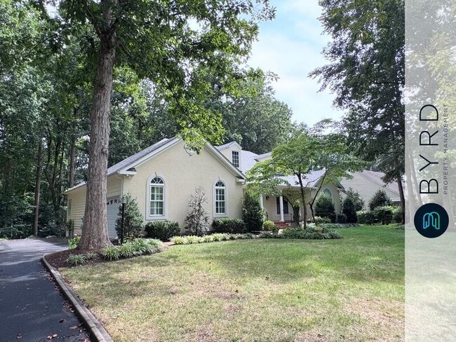 Building Photo - 423 Elm Creek Dr