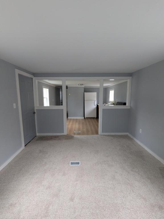 Foto principal - 611 W Matthews St