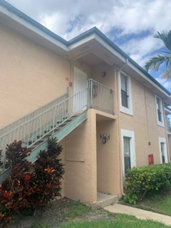 Building Photo - NICE 2/1 UNIT AVAILABLE AT THE PRESERVE FI...