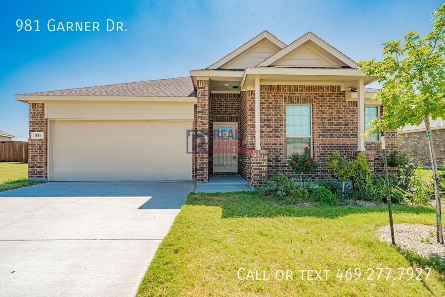 Primary Photo - 981 Garner Dr
