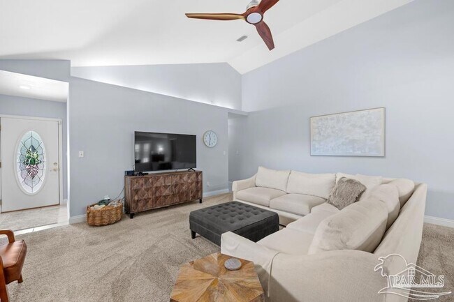 Foto del edificio - 1344 Greenvista Ln