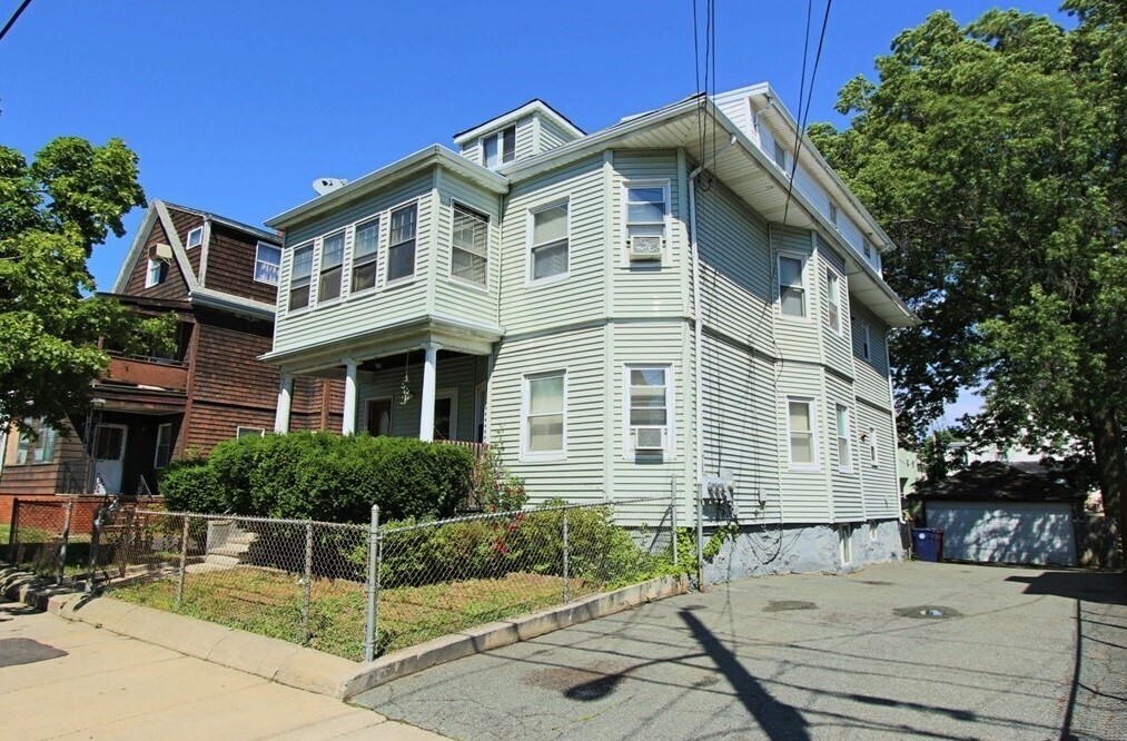 Primary Photo - 175 Vine St