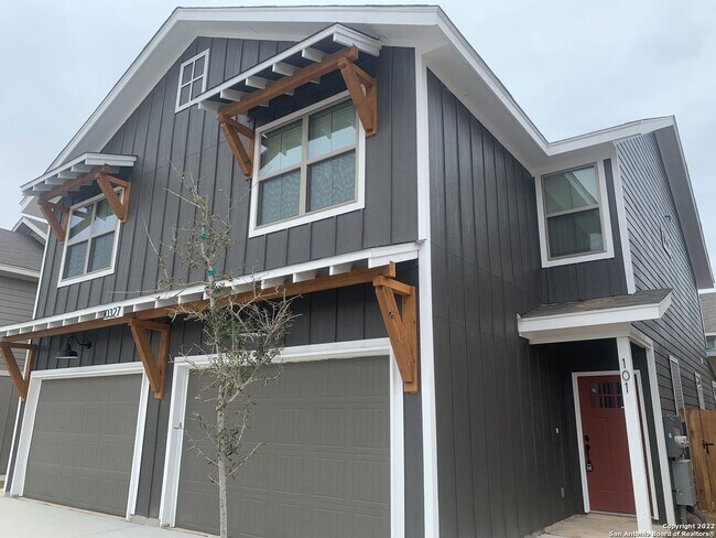 Foto del edificio - 10327 Candlewood Way