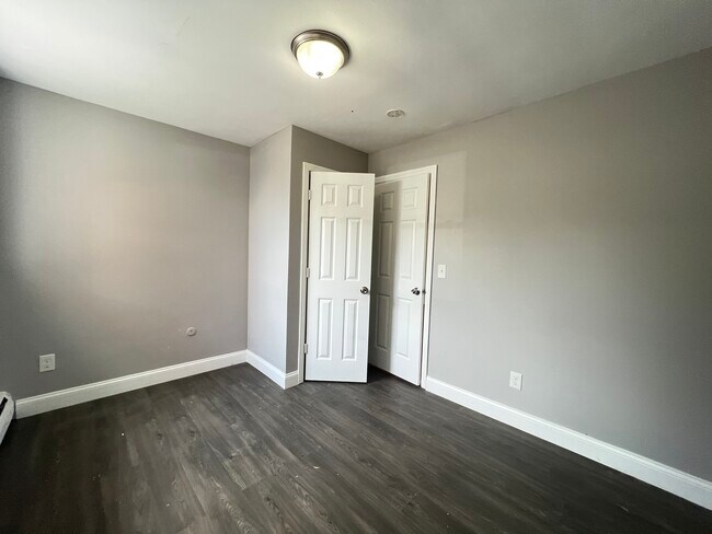 572 Stuyvesant Ave 12 - 578 Stuyvesant Ave