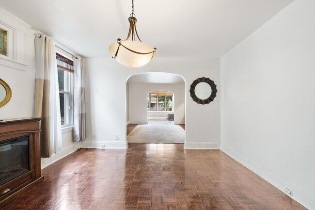 Building Photo - 173 Avenue B