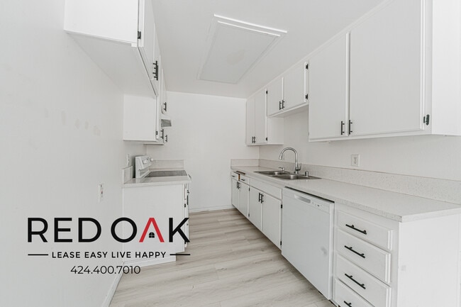 Foto del edificio - 14255 Tyler St