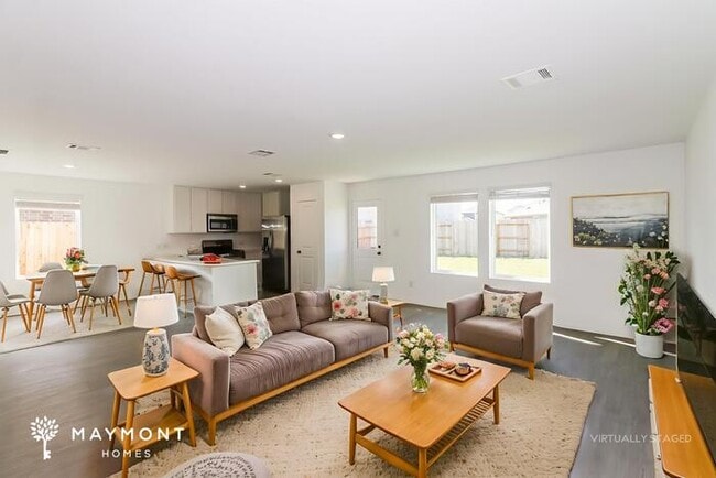 Building Photo - 3053 Fantasy Ter Dr