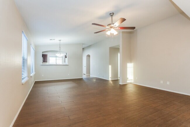 Building Photo - 8028 S 48th Ln