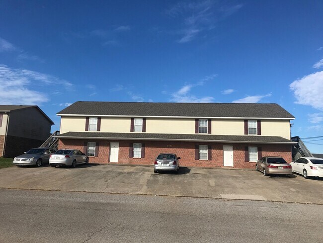 Foto del edificio - 3895 Northeast Dr