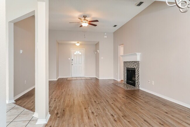 Foto del edificio - 6202 High Country Trail