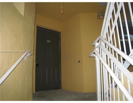 Foto del edificio - 9615 NW 1st Ct