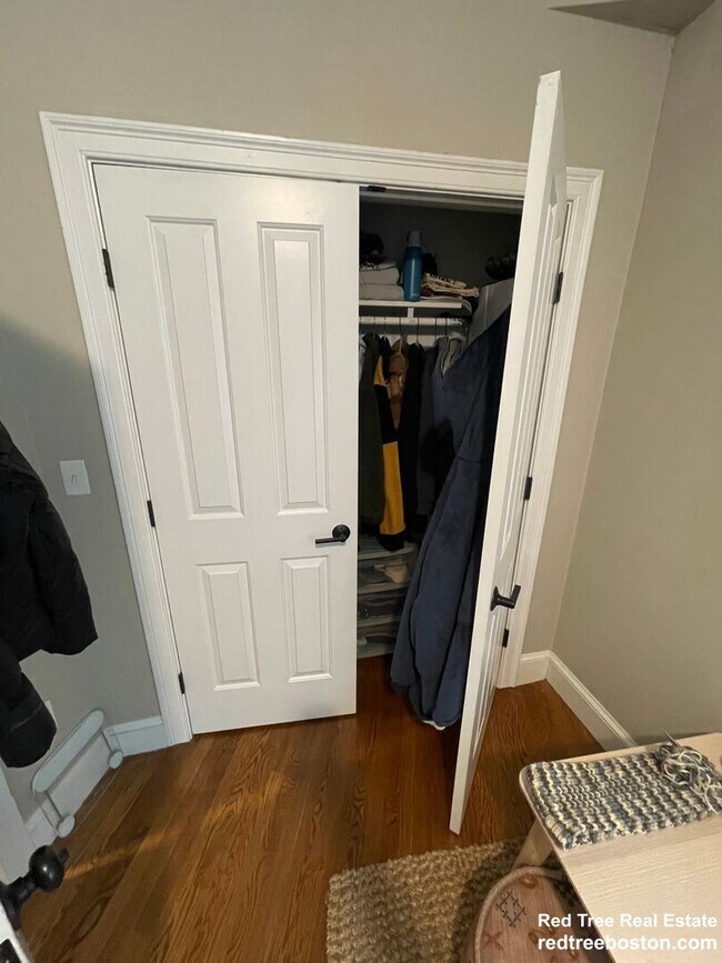 Foto del edificio - 491 Commonwealth Ave