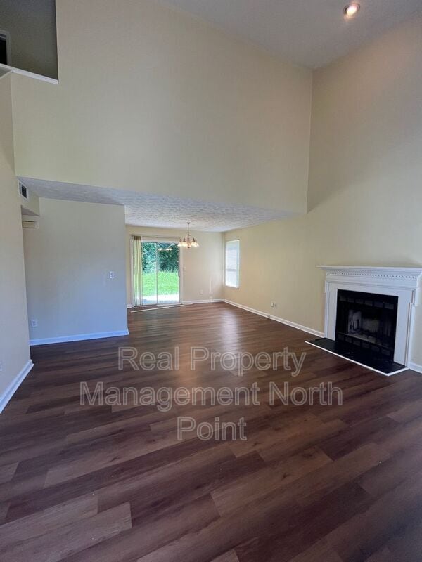 Photo - 3004 Kenville Ln House