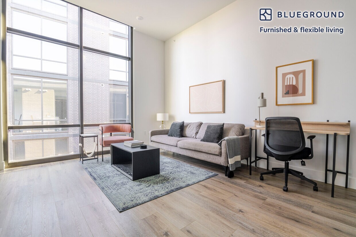 Foto principal - 1155 Barton Springs Rd