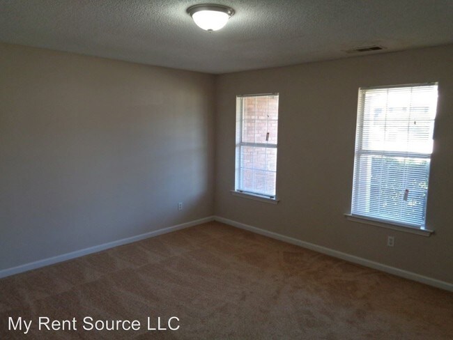 Building Photo - 6017 Creekerton Blvd