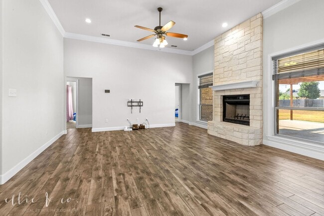 Foto del edificio - Luxury 4-Bedroom Home for Lease in Wylie ISD
