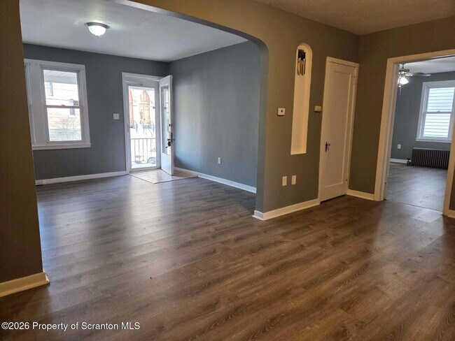 Foto del edificio - 434 Hickory St