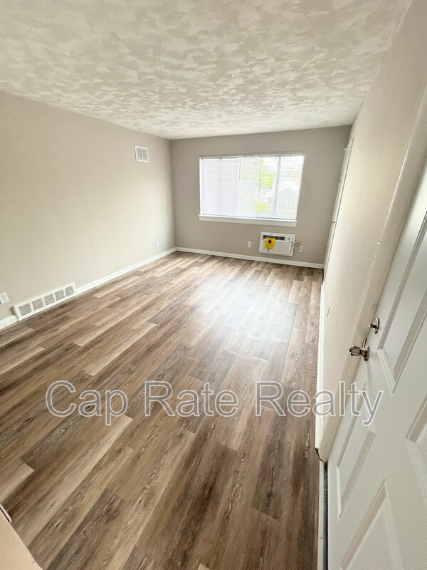 Foto del edificio - 981-983 E 13th Ave