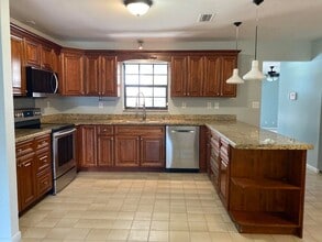 Building Photo - 118 Mayorca Ct