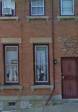 Building Photo - 557 Boal St