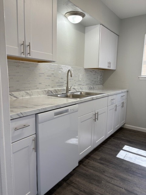 Building Photo - 1228 Cavender Dr