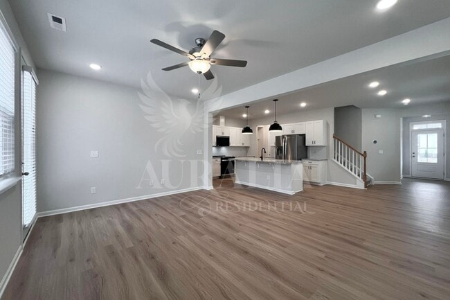 Building Photo - 183 Anise Ln