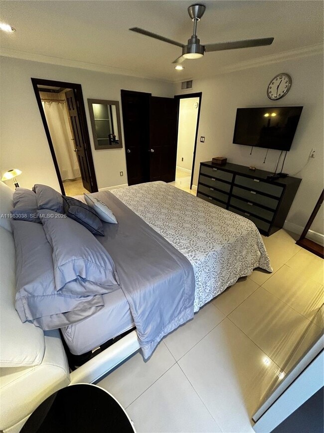 Foto del edificio - 201 178th Dr