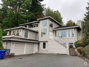 Building Photo - 5570 152nd Pl SE