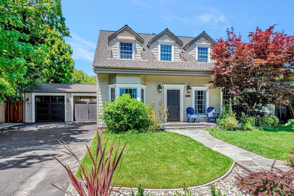 Foto principal - 1545 Laurel Pl