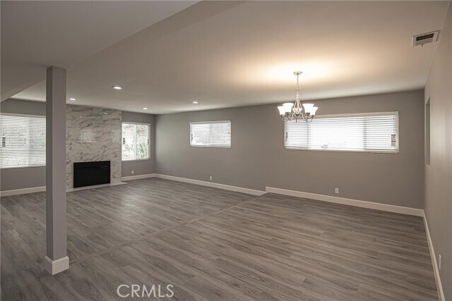 Building Photo - 2675 Bonnie Brae Ave