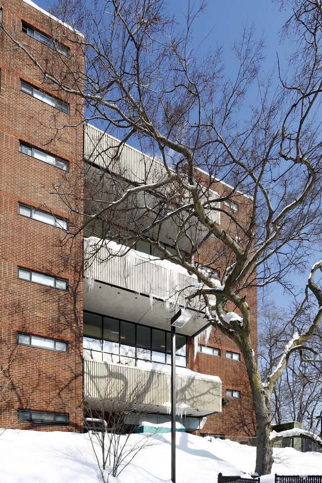 Building Photo - Lower Mills Apartments