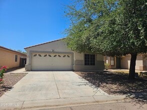 Building Photo - 825 E Lamonte St