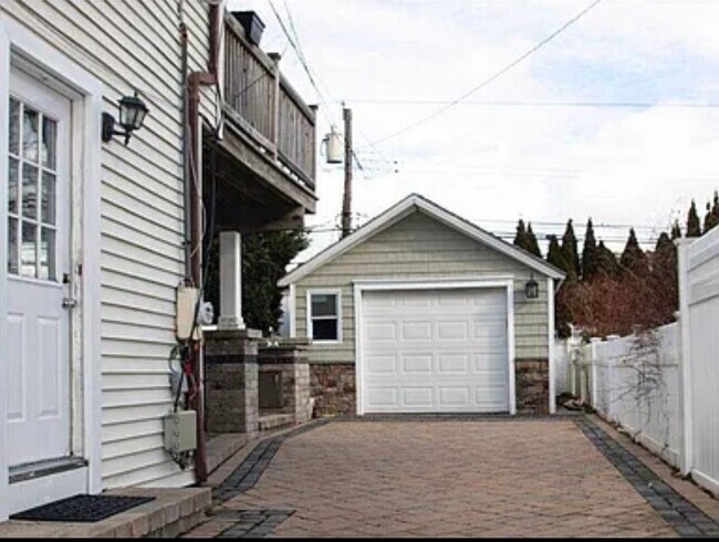 Garage and driveway is included - 133 Wilfred Blvd