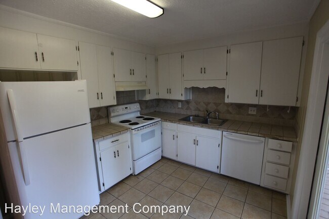 Foto del edificio - 4 br, 2 bath House - 820 Tullahoma Drive