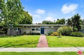 Building Photo - 3506 Beethoven St