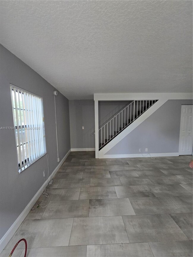 Building Photo - 11262 Royal Palm Blvd