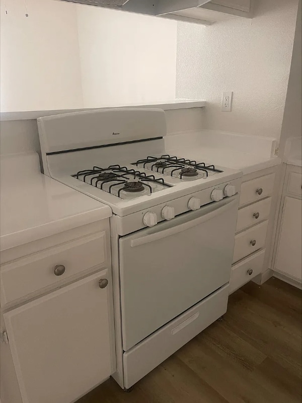 Building Photo - 13628 Kornblum Ave.