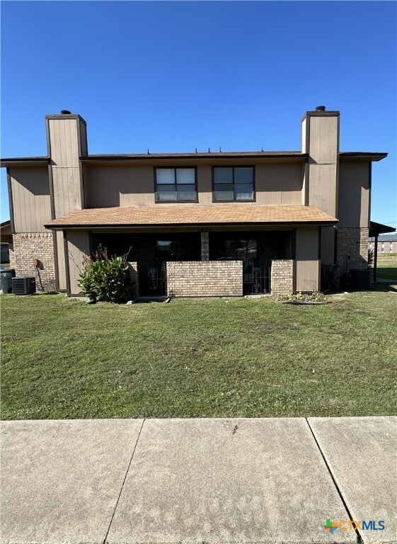Building Photo - 1815 Cedarhill Dr