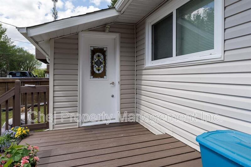 Photo principale - 14723-14787 87 Ave NW