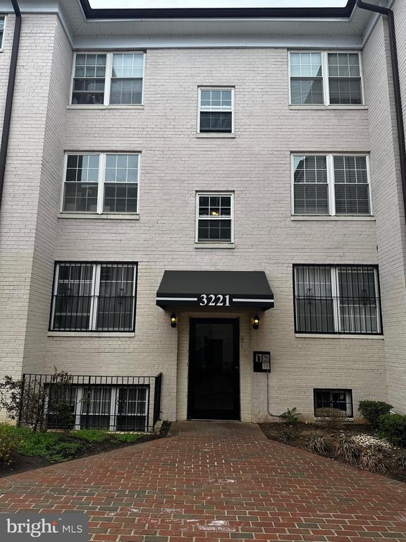 Foto del edificio - 3221 8th St SE