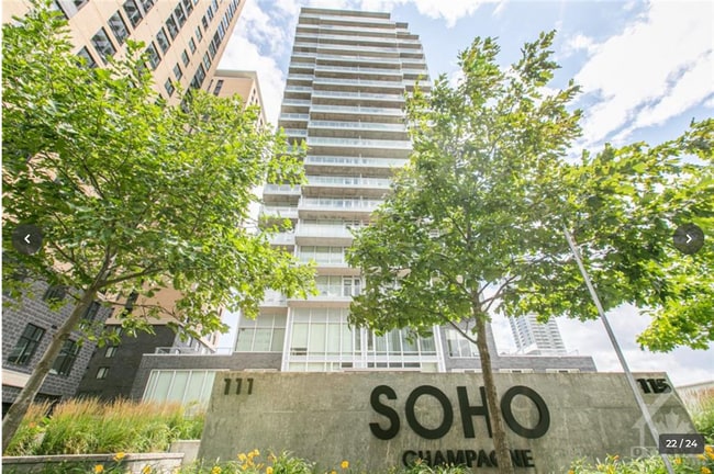 Photo du bâtiment - 111 Champagne Av S