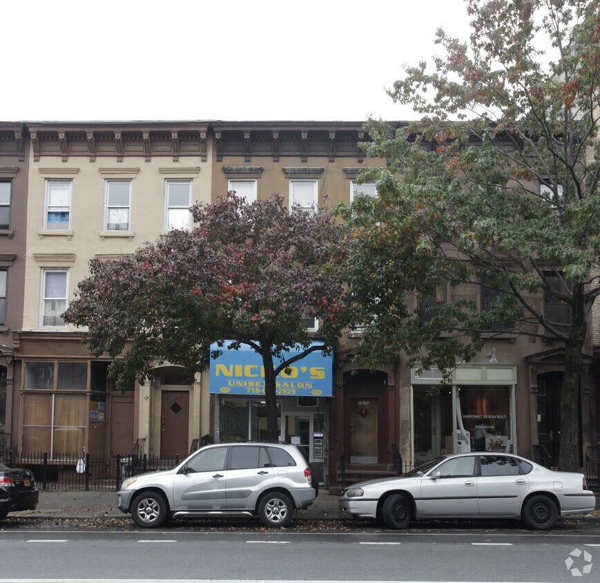 Building Photo - 607A Vanderbilt Ave