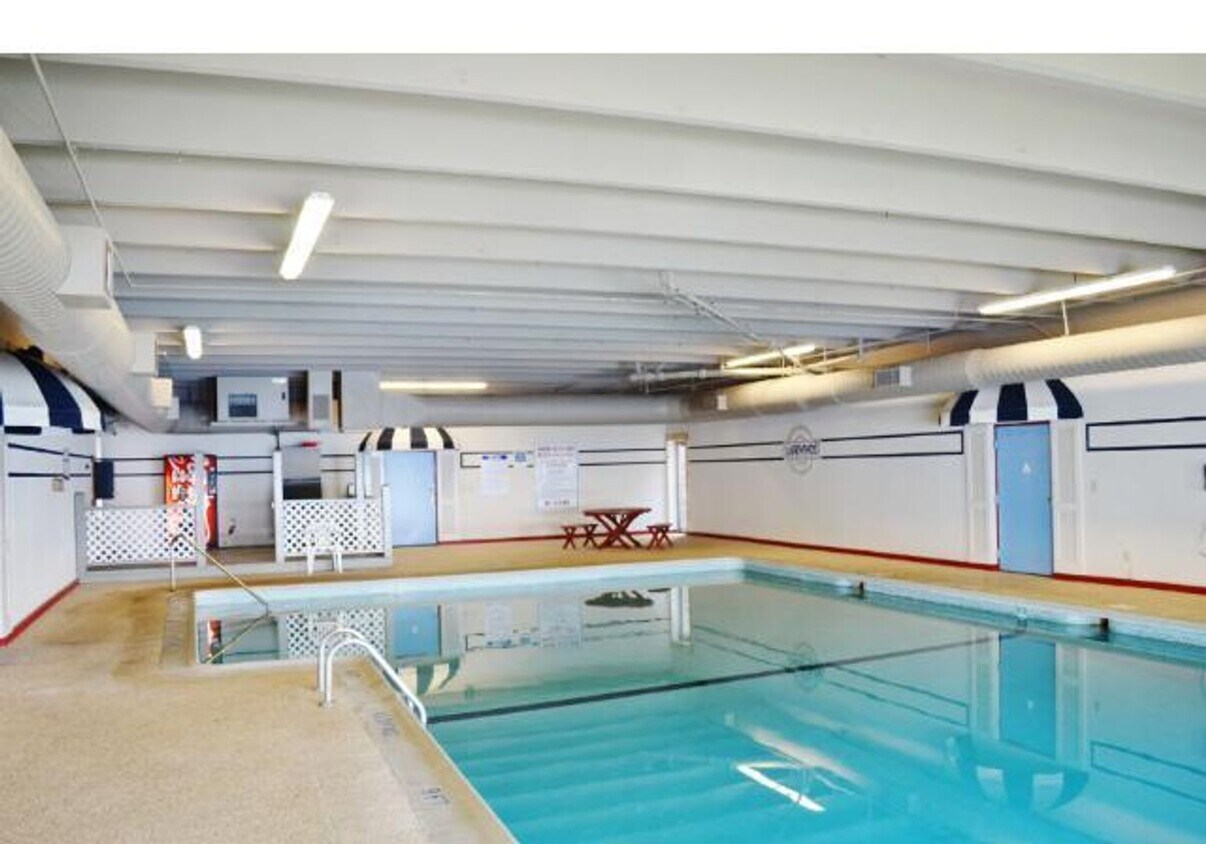 Primary Photo - Comfortable 2-Bedroom Condo Near Lake Minnetonka – Private Deck & Resort-Style Amenities