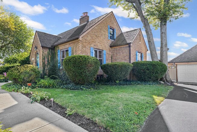 Foto del edificio - 1721 Southview Dr