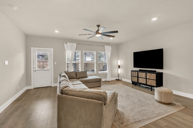 Photo - 4514 Lampasas Flts House