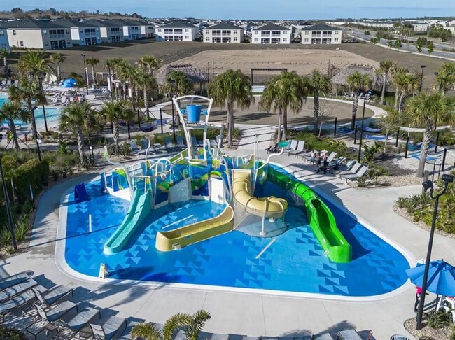 Building Photo - 1043 Splash Shot Pl