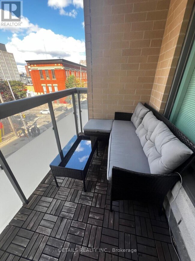 Photo du bâtiment - 238 Besserer St