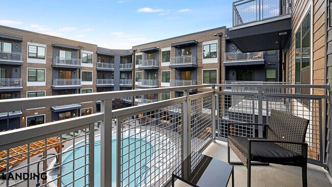 Foto del edificio - 1310 Hillside Ave