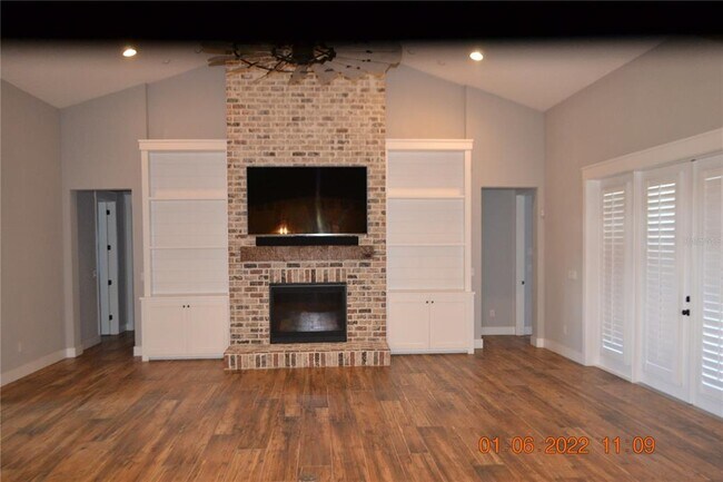 Foto del edificio - 11634 Davis Pool Rd