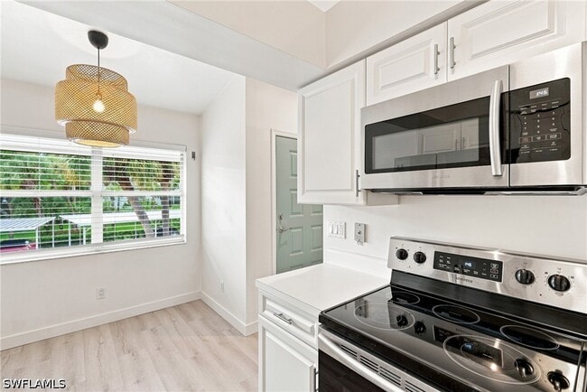 Building Photo - 181 Grand Oaks Way